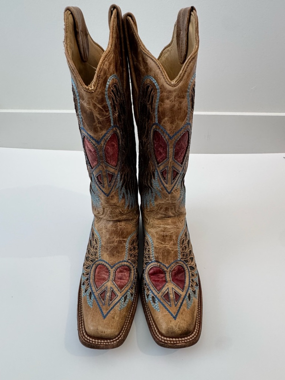 Corral Hearts & Wings Western Boots - Picture 7 of 7